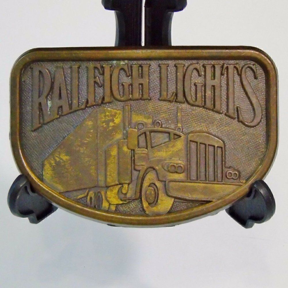 Vintage Trucker Buckle Raleigh Lights Big Rig